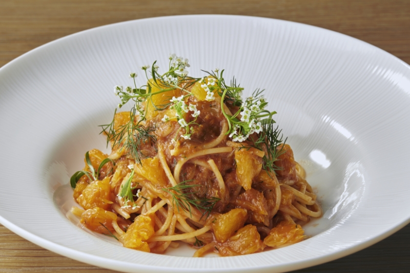 オレンジとディルとアンチョビのスパゲティーニ