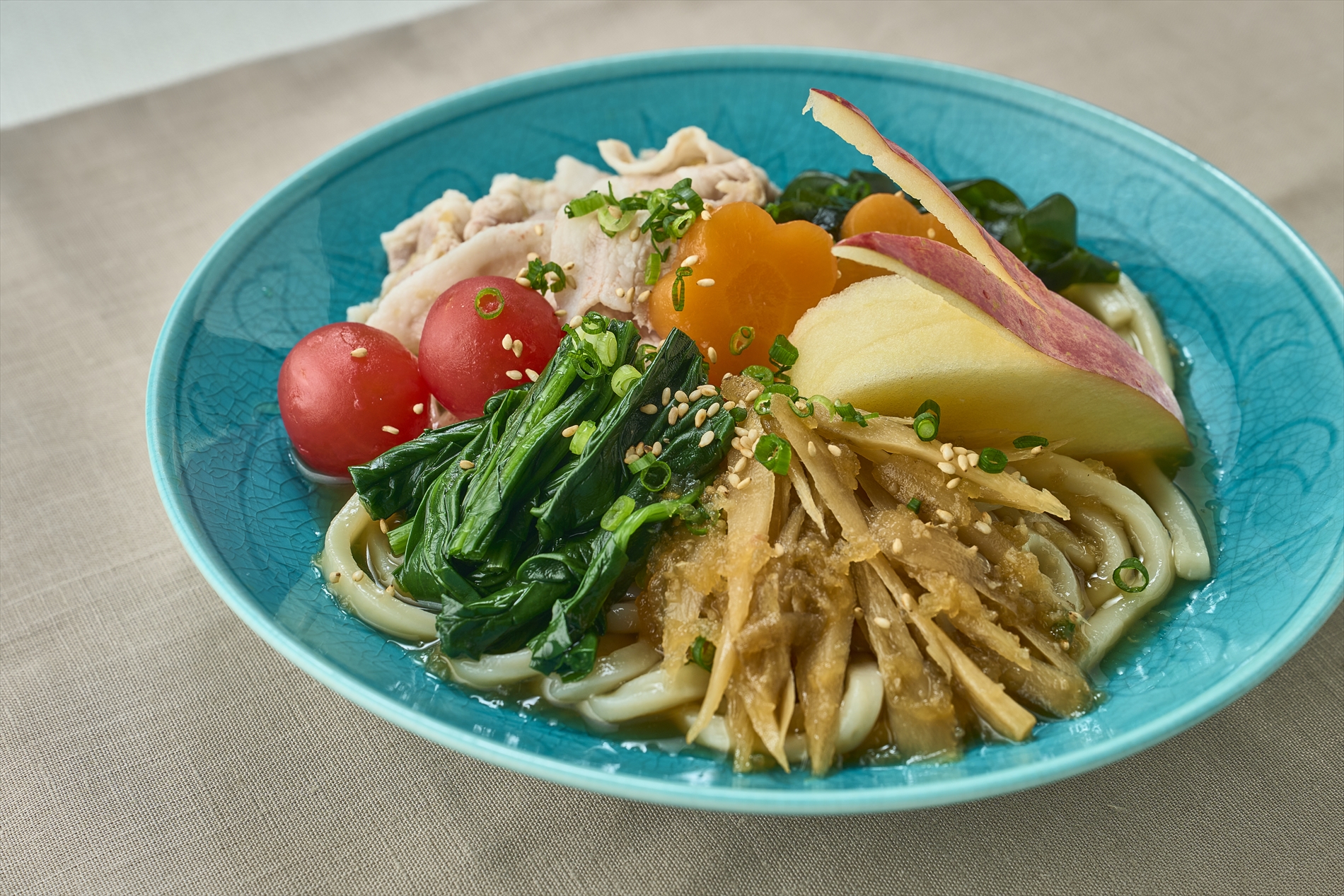 栄養たっぷり♡津軽うどん（青森県立浪岡高等学校　絆光期さんの作品）　